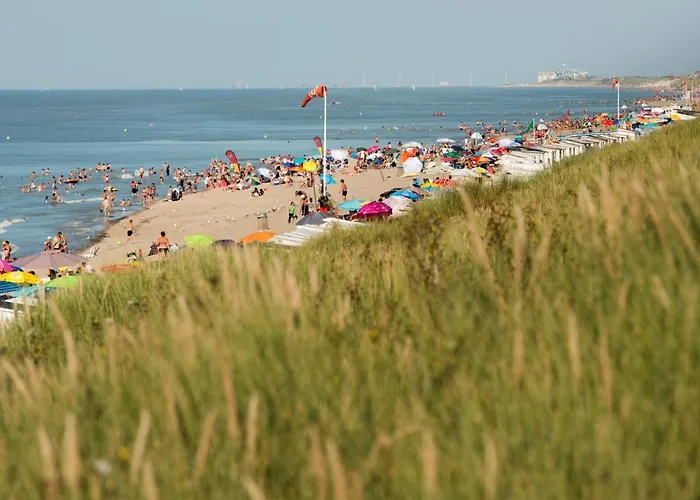 Sea Garden Ground Floor With Garden By Interhome Apartamento *